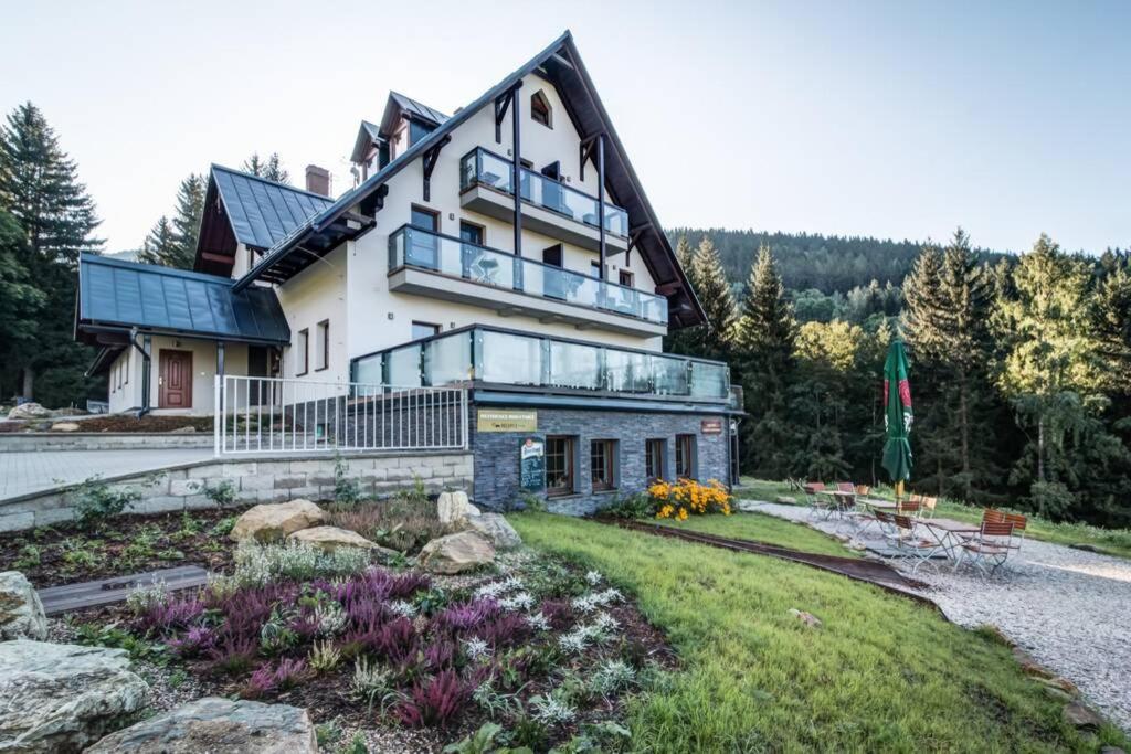 Ski, hike&bike apartmán Rokytnice nad Jizerou Esterno foto